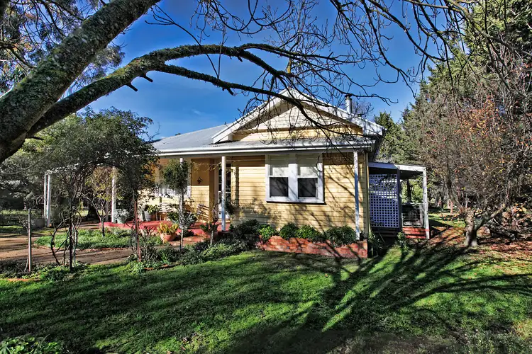 23 Service Street, Malmsbury VIC 3446