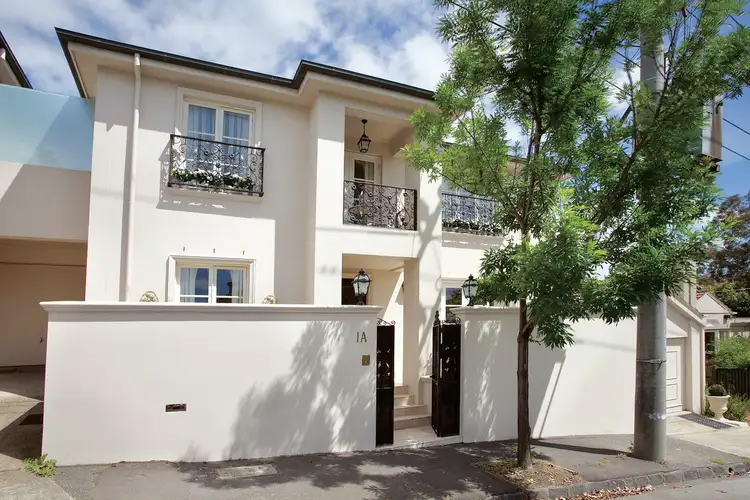 1A Canterbury Road, Toorak VIC 3142