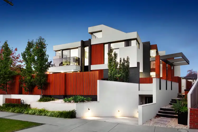 Second view of Homely house listing, 1/39 Solway Street, Ashburton VIC 3147