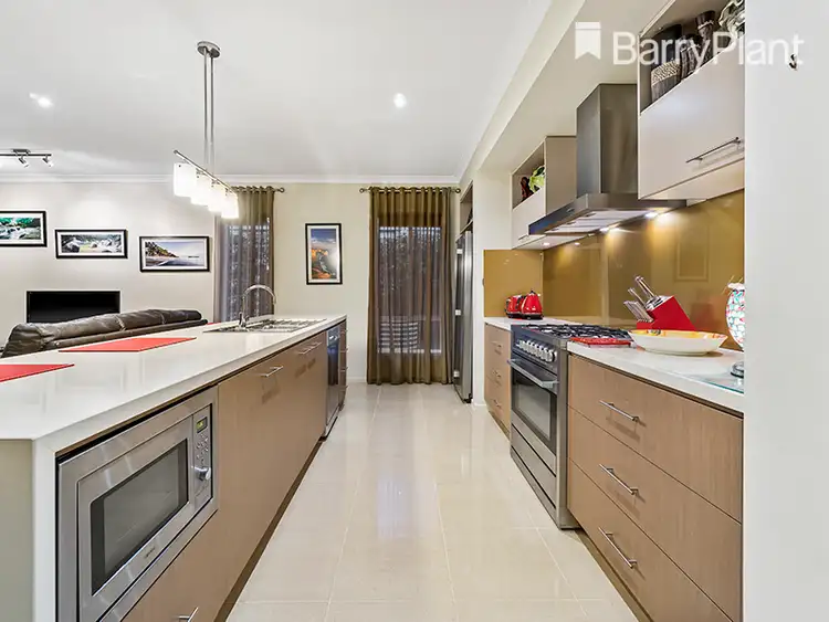 Sixth view of Homely house listing, 11 Reflections Boulevard, Tarneit VIC 3029