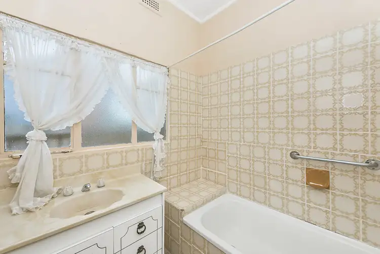 Fifth view of Homely house listing, 121 Liberty Parade, Bellfield VIC 3081