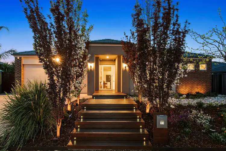 11 Waldburg Grove, Tarneit VIC 3029