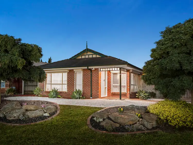 19 Beckford Close, Hoppers Crossing VIC 3029
