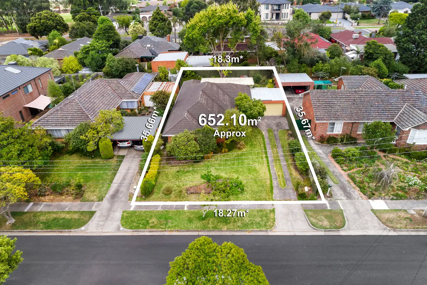 Main view of Homely house listing, 9 Laura Grove, Mount Waverley VIC 3149