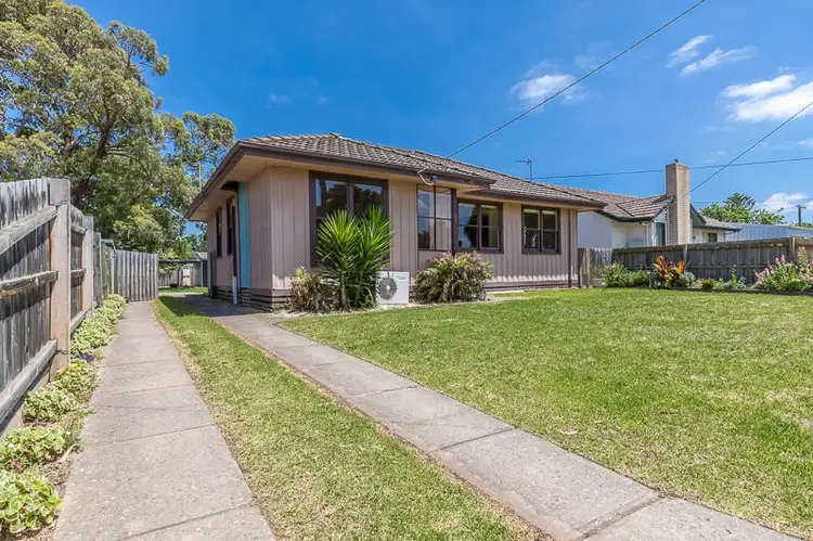 23 Leslie Street, Sale VIC 3850