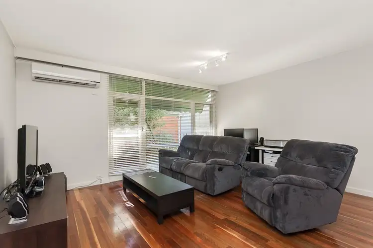 Fourth view of Homely apartment listing, 7/2 Maple Grove, Toorak VIC 3142