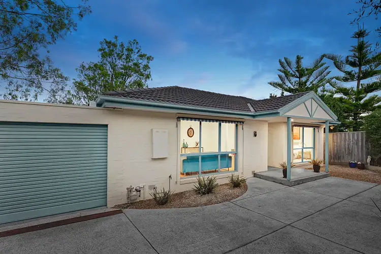 Main view of Homely unit listing, 2/176 Bellevue Avenue, Rosanna VIC 3084