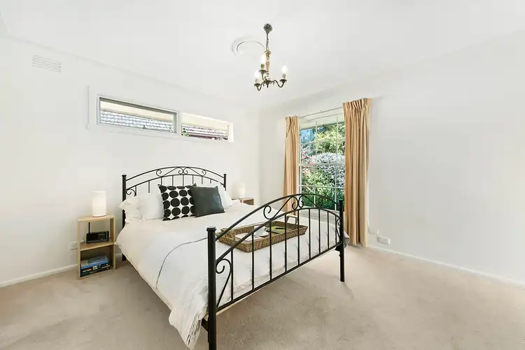 Sixth view of Homely house listing, 12 Weyburn Court, Heidelberg VIC 3084