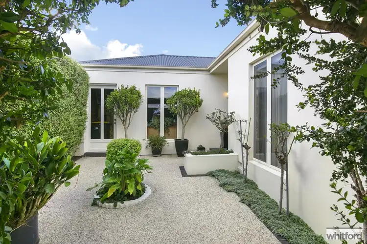 2/58 Marshall Street, Newtown VIC 3220