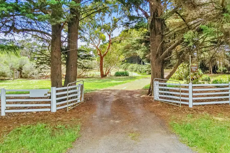 225 Murradoc. Road, Drysdale VIC 3222