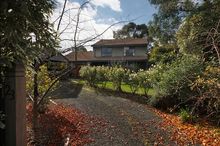 23 Rodney Drive, Woodend VIC 3442