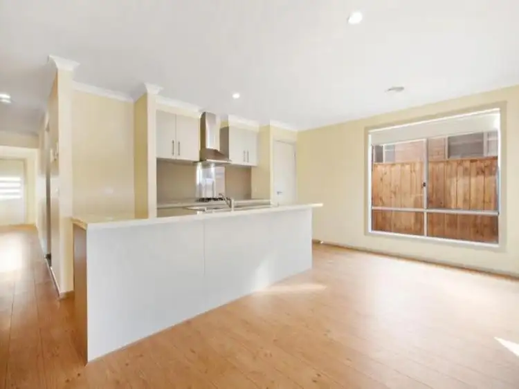 Second view of Homely house listing, 34 Dunraven Crescent, Doreen VIC 3754