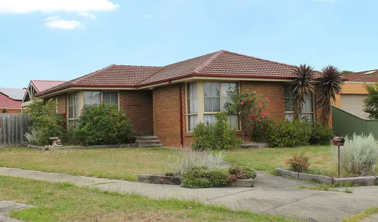 21 Wallowa Crescent, Narre Warren VIC 3805