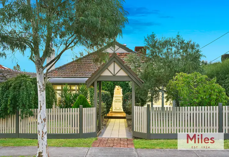41 Munro Street, Macleod VIC 3085
