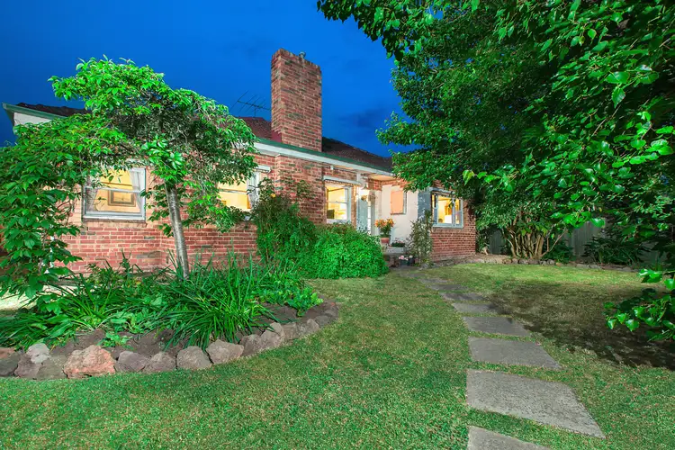 12 Chauvel Street, Heidelberg Heights VIC 3081