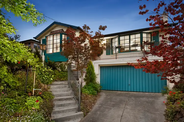 27 Fairway Road, Doncaster VIC 3108