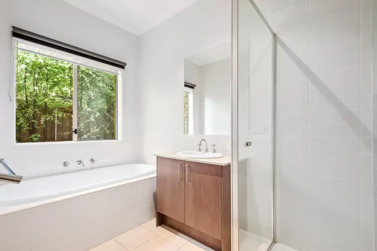 Fifth view of Homely house listing, 32 Coulthard Crescent, Doreen VIC 3754