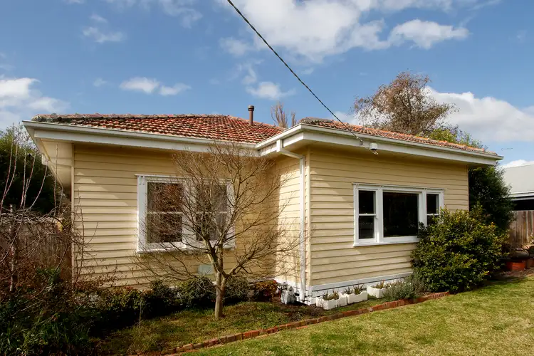84 Thomson Street, Sale VIC 3850