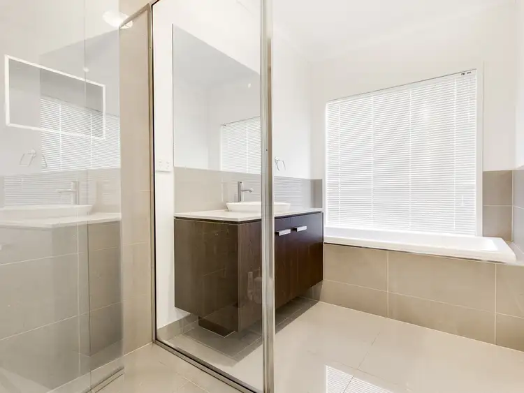 Seventh view of Homely house listing, 41 Freemont Circuit, Truganina VIC 3029