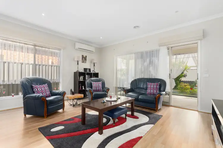 Fifth view of Homely house listing, 6 Kilburn Place, Pakenham VIC 3810