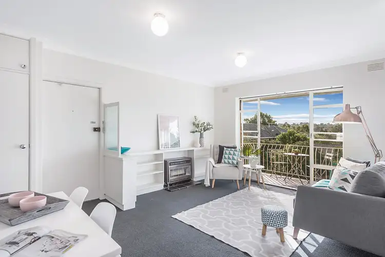 Third view of Homely apartment listing, 11/33 Carmichael Street, Ivanhoe East VIC 3079