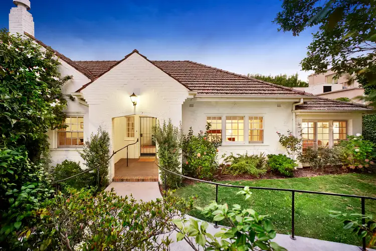 8 Church Street, Toorak VIC 3142
