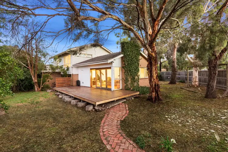 4 Greenwood Street, Burwood VIC 3125