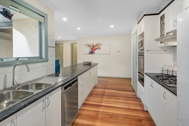 Fourth view of Homely unit listing, 2/176 Bellevue Avenue, Rosanna VIC 3084