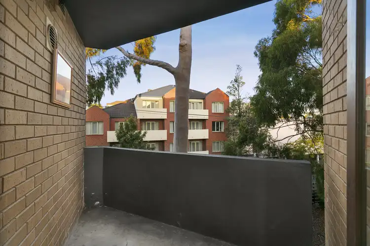 Third view of Homely apartment listing, 7/27 Brougham Street, Kew VIC 3101