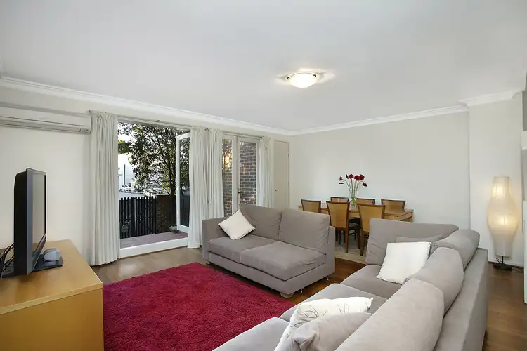Third view of Homely apartment listing, 192A Riversdale Road, Hawthorn VIC 3122