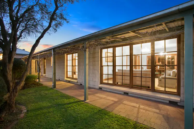 13 Queenspoint Crescent, Queenscliff VIC 3225