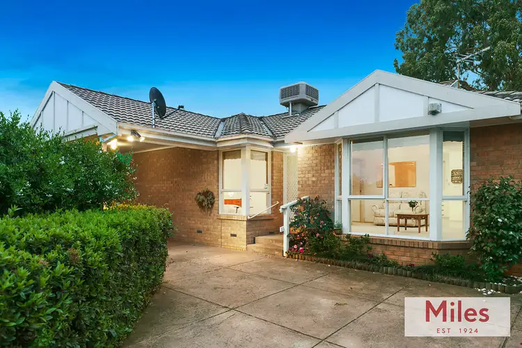 2/4 Vermont Parade, Greensborough VIC 3088