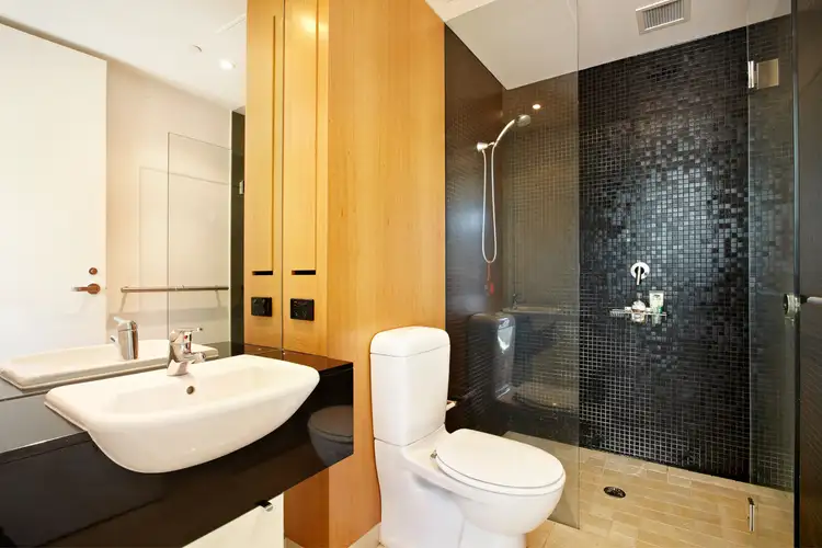 Third view of Homely apartment listing, 33E/85 Rouse Street, Port Melbourne VIC 3207