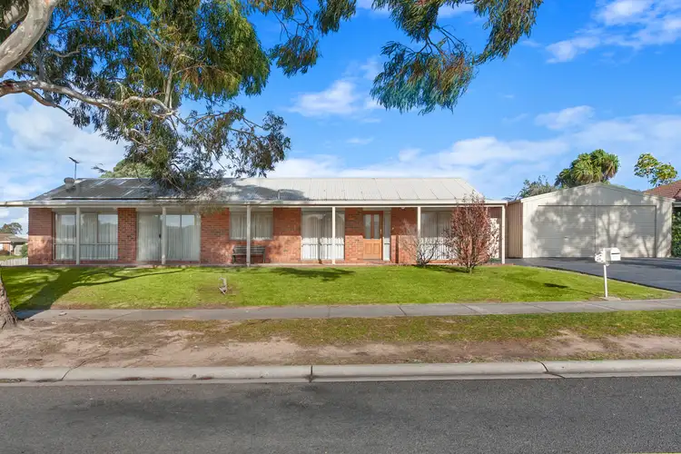 26 Duncan Drive, Pakenham VIC 3810