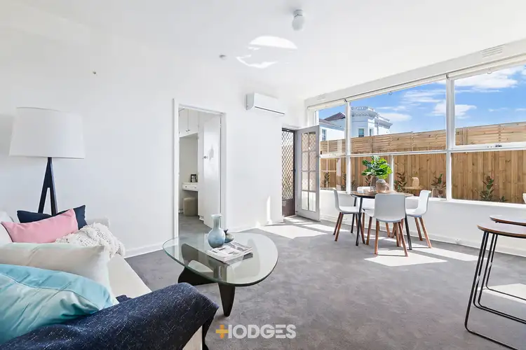 2/17 Alfred Street, Prahran VIC 3181
