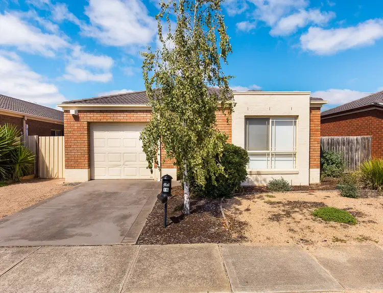 16 Harkaway Avenue, Hoppers Crossing VIC 3029
