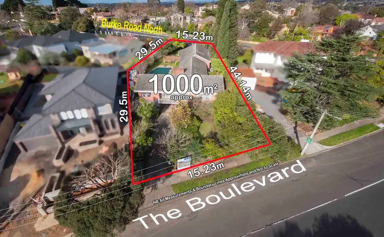 3 03 The Boulevard, Ivanhoe East VIC 3079