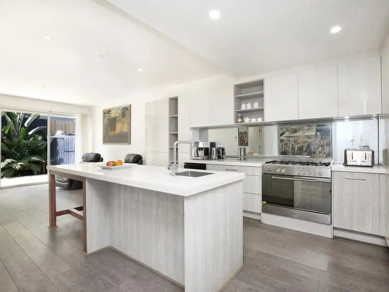Main view of Homely apartment listing, 4/197 Bay Street, Brighton VIC 3186