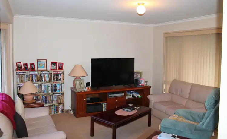 Second view of Homely unit listing, 2/4 Shara Court, Narre Warren VIC 3805