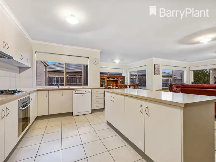 Fourth view of Homely house listing, 7 Tenterfield Place, Tarneit VIC 3029