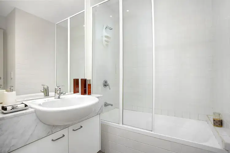 Fifth view of Homely apartment listing, 301/102 Camberwell Road, Hawthorn East VIC 3123