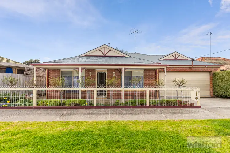 21 Synnott Street, Hamlyn Heights VIC 3215