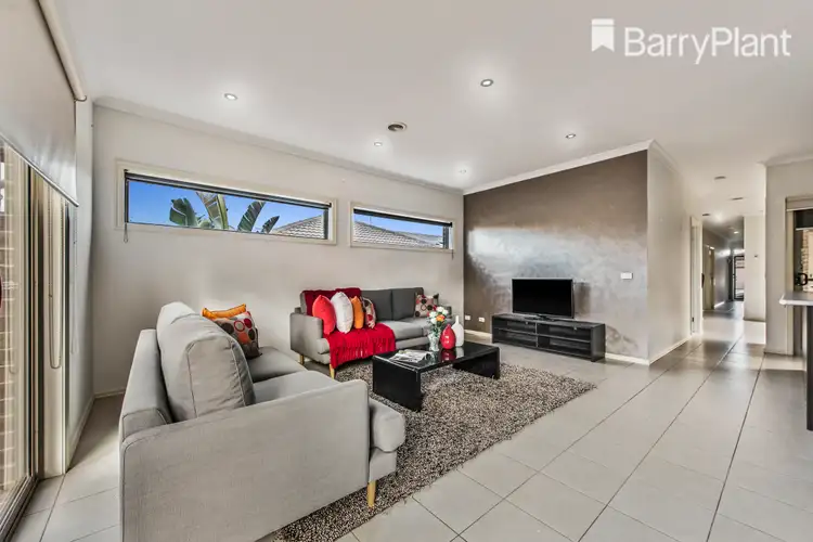 Fifth view of Homely unit listing, 2/8 Lazor Street, Truganina VIC 3029