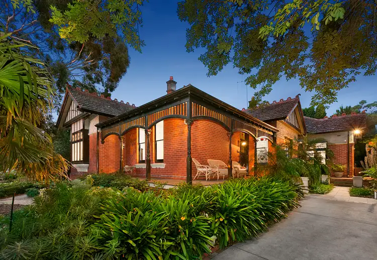 25 Myrtle Road, Canterbury VIC 3126