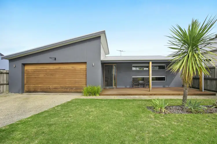 8 Wyatt Street, Ocean Grove VIC 3226