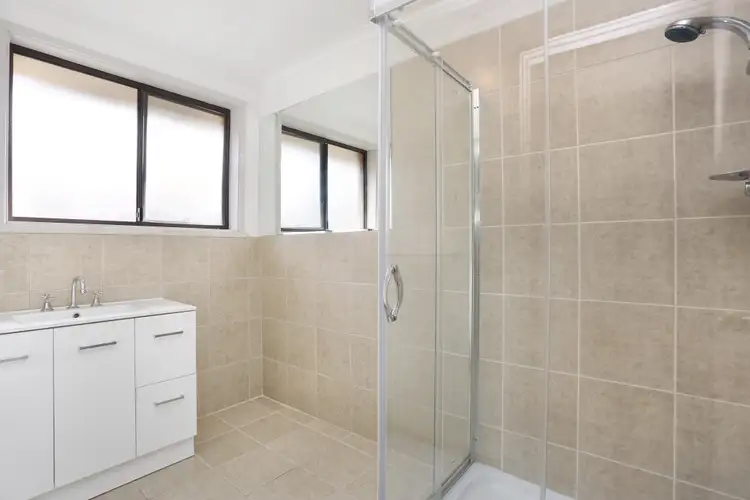 Fourth view of Homely house listing, 8 Enfield Place, Craigieburn VIC 3064