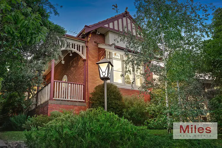 34 Kenilworth Parade, Ivanhoe VIC 3079