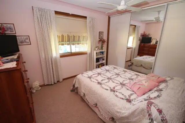 Seventh view of Homely house listing, 4 Brooklyn Drive, Bourkelands NSW 2650