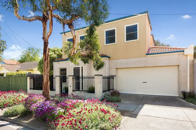 63 Ludstone Street, Hampton VIC 3188
