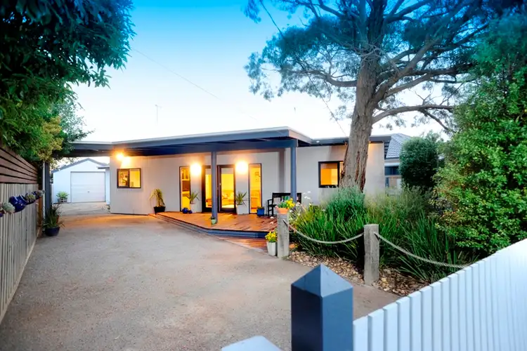 25 Lowe Street, Ocean Grove VIC 3226